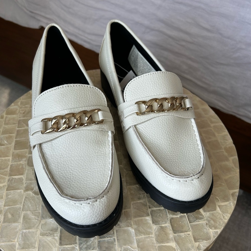 Old Navy White Loafers with Gold Chain Detail